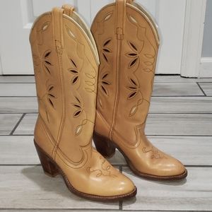 Dingo cowboy boots